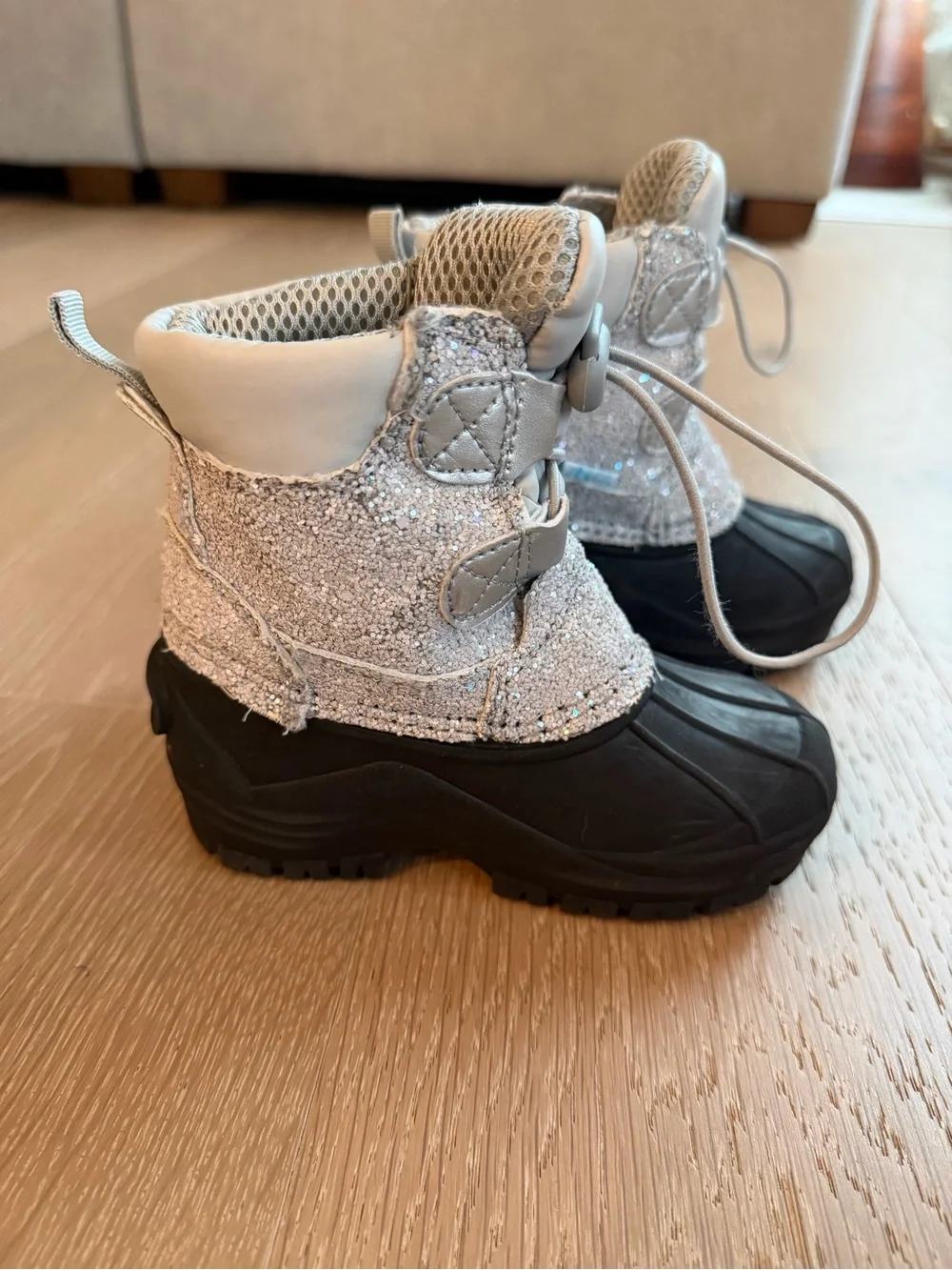 Zoogs Girls Silver Glitter Snow Boots Black Size 9